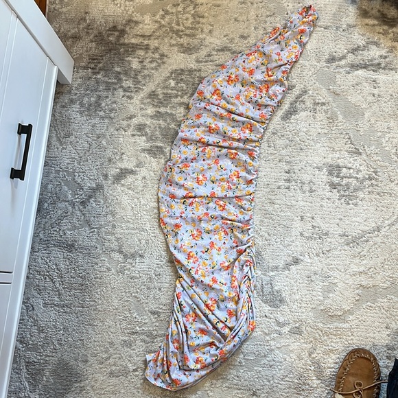 Maternity Dress - Picture 3 of 6